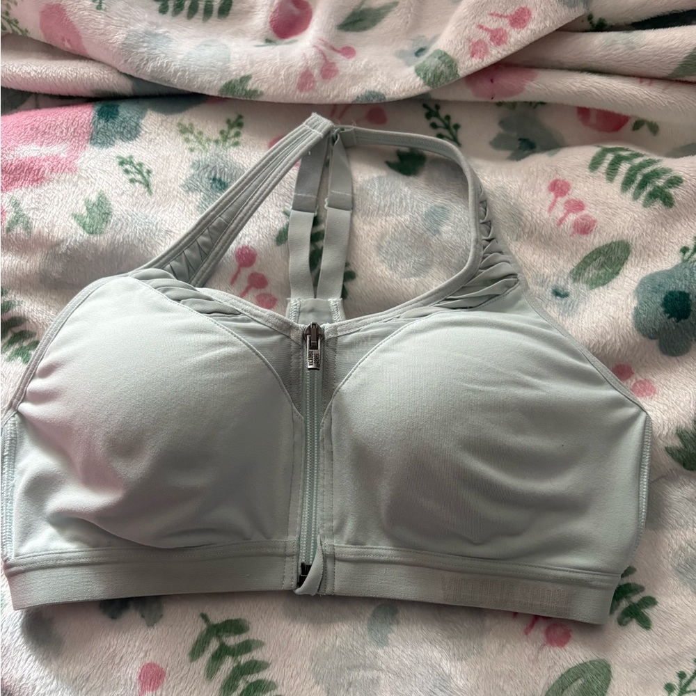 Women's Light Green Sports Bra 34C
